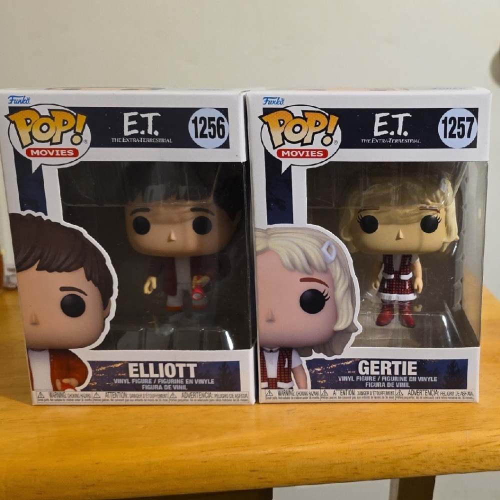 Funko Pop! E.T. Elliott and Gertie Vinyl Figures